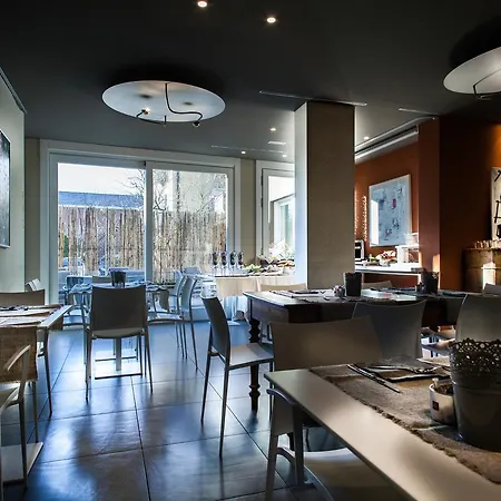 Hotel Spluga Sosta & 4*