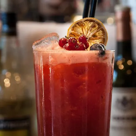 ホテル Spluga Sosta & 4*