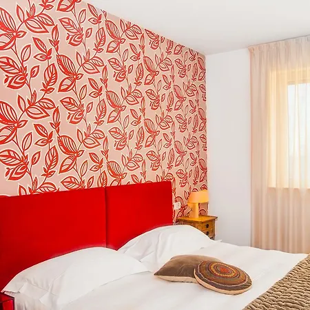 Hotel Spluga Sosta & 4*