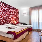 Spluga Sosta & 4*