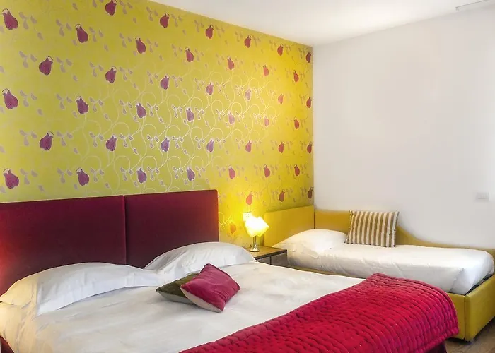 Spluga Sosta & 4*